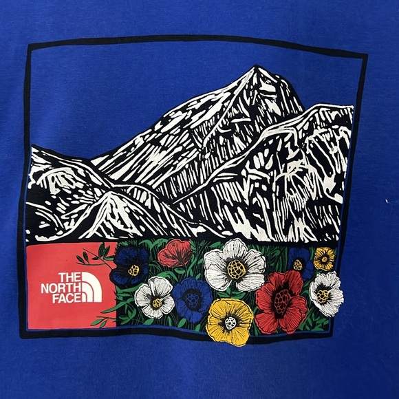 North Face T-Shirt size M - Picture 4 of 4